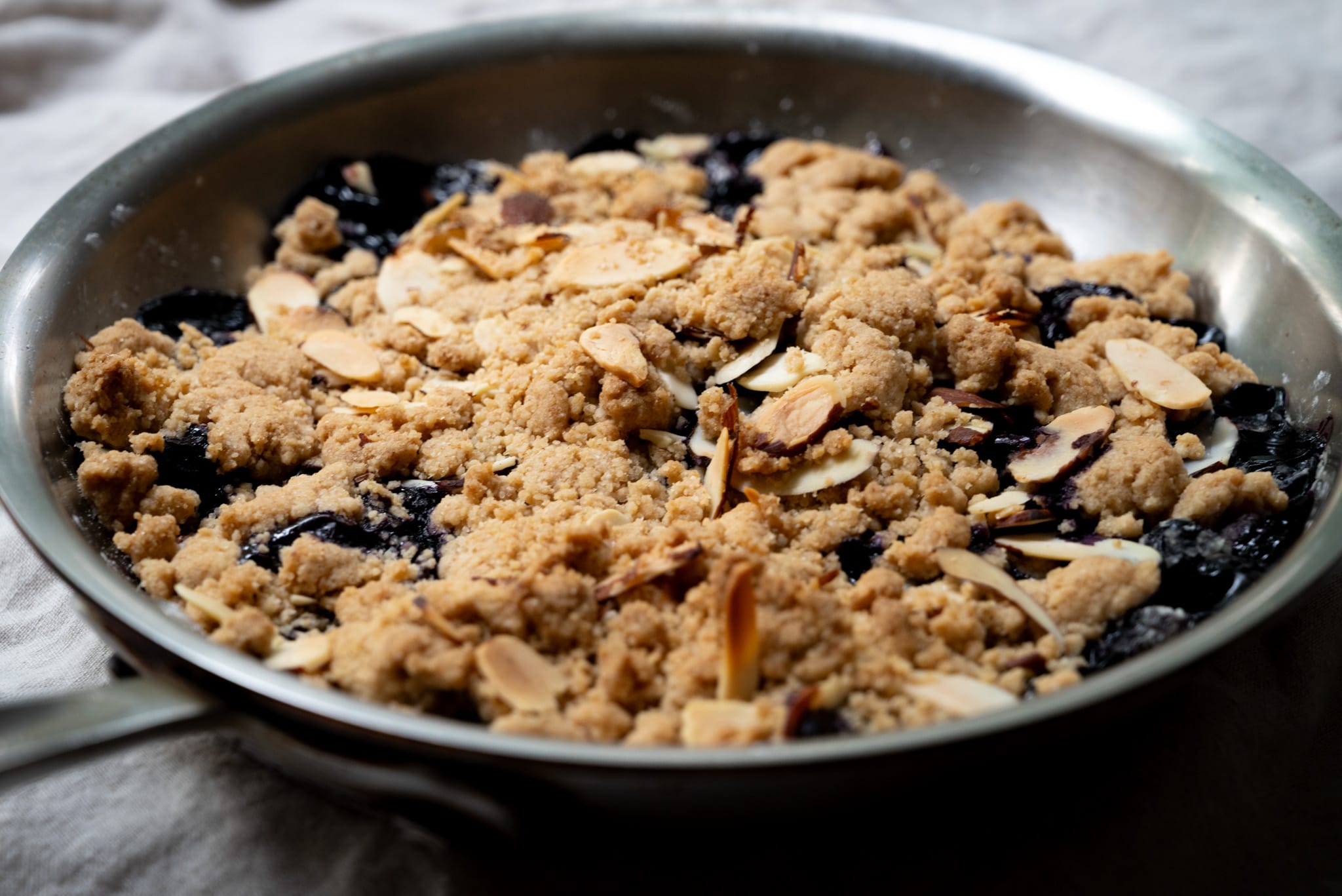 Blueberry crumble