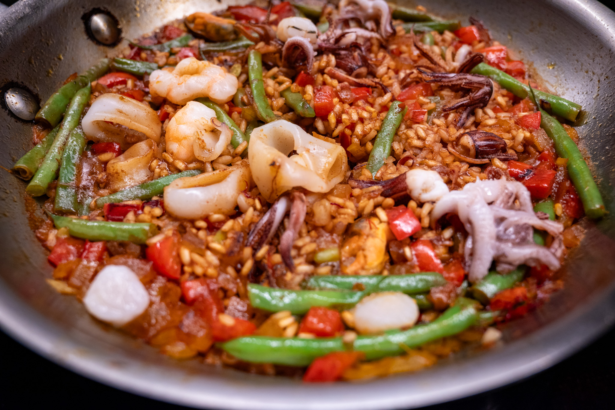 Seafood paella